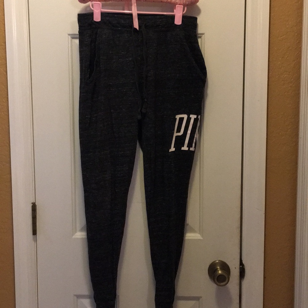 Pink Jogger 🖤